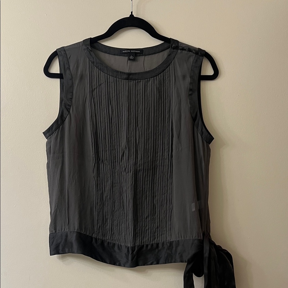 Banana Republic Black Pleated Sleeveless Camisole with Side Tie